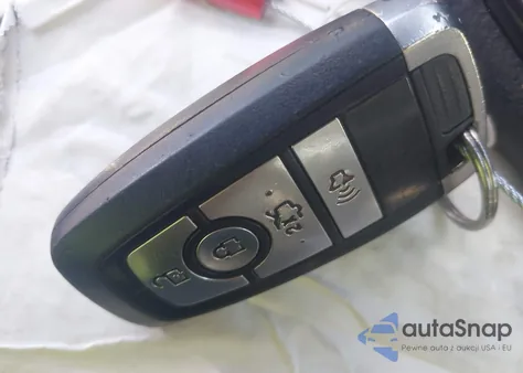 2020 Ford Fusion Se z USA, uszkodzony, nr VIN 3FA6P0HD7LR218475